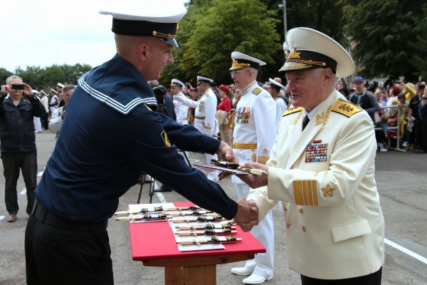 Школа будущих адмиралов.  БВМИ исполняется 70 лет