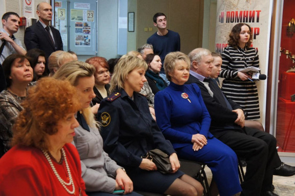 «И помнит мир спасенный»