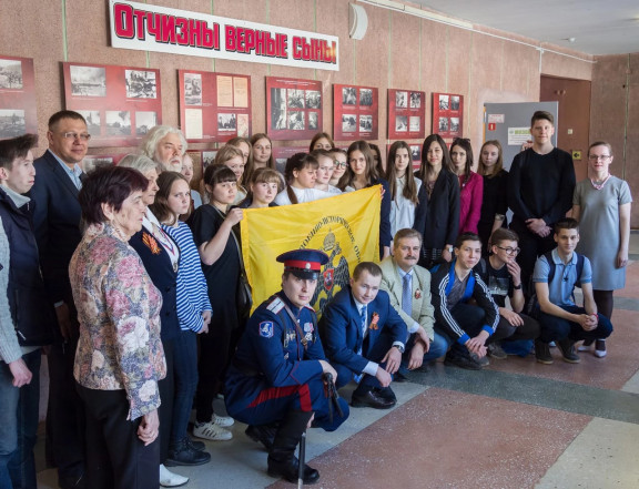 Выставка "Горячий снег Сталинграда" в Березниках