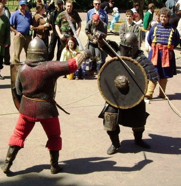 13-Й ТУРНИР ПО ИСТОРИЧЕСКОМУ ФЕХТОВАНИЮ В КОСТРОМЕ.