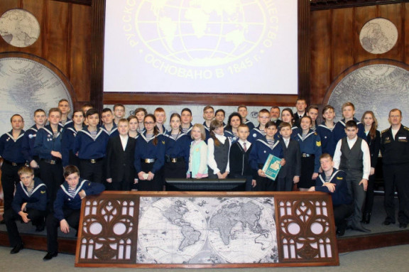 "МОРЯК, ЧЬЯ ЖИЗНЬ И СЕРДЦЕ – ФЛОТ!"