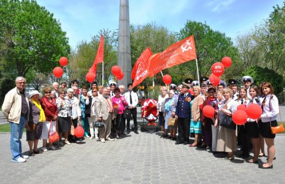 В Астраханской областной научной библиотеке им. Н.К. Крупской прошла акция «Листая страницы Великой Победы»