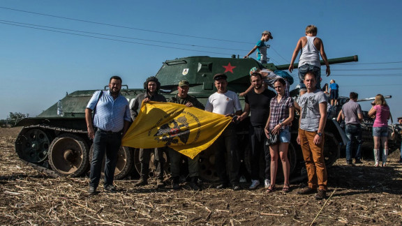Выставка бронетехники времен Великой Отечественной войны под Ростовом-на-Дону.