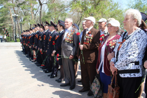 Урок мужества УМВД России по Оренбургской области для молодых сотрудников оренбургской полиции с участием ветеранов ВОВ и тружеников тыла