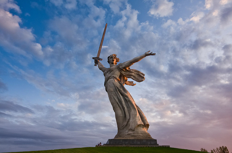 С 1 по 10 февраля 2017 года ТУЛЬСКИЙ ВОЕННО-ИСТОРИЧЕСКИЙ МУЗЕЙ приглашает школьников на лекцию «Горячий снег»