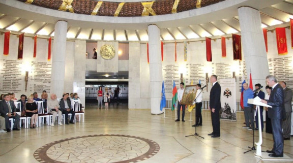 Подарок Волгограду из Азербайджана