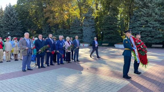 КУРЯНЕ ВСТРЕТИЛИ УЧАСТНИКОВ ПЕРЕЛЕТА ПАМЯТИ