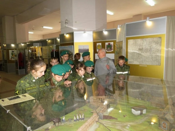 Всероссийская акция «День в музее для российских кадет»