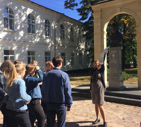 «Ставропольская дева»: экскурсионные уроки истории от РВИО