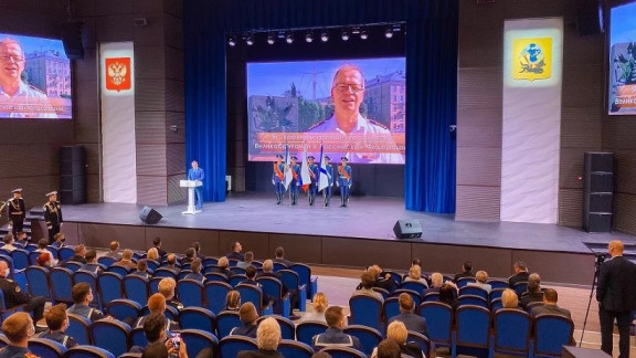 В Архангельске проходит VIII Международный форум «Во славу Флота и Отечества!»