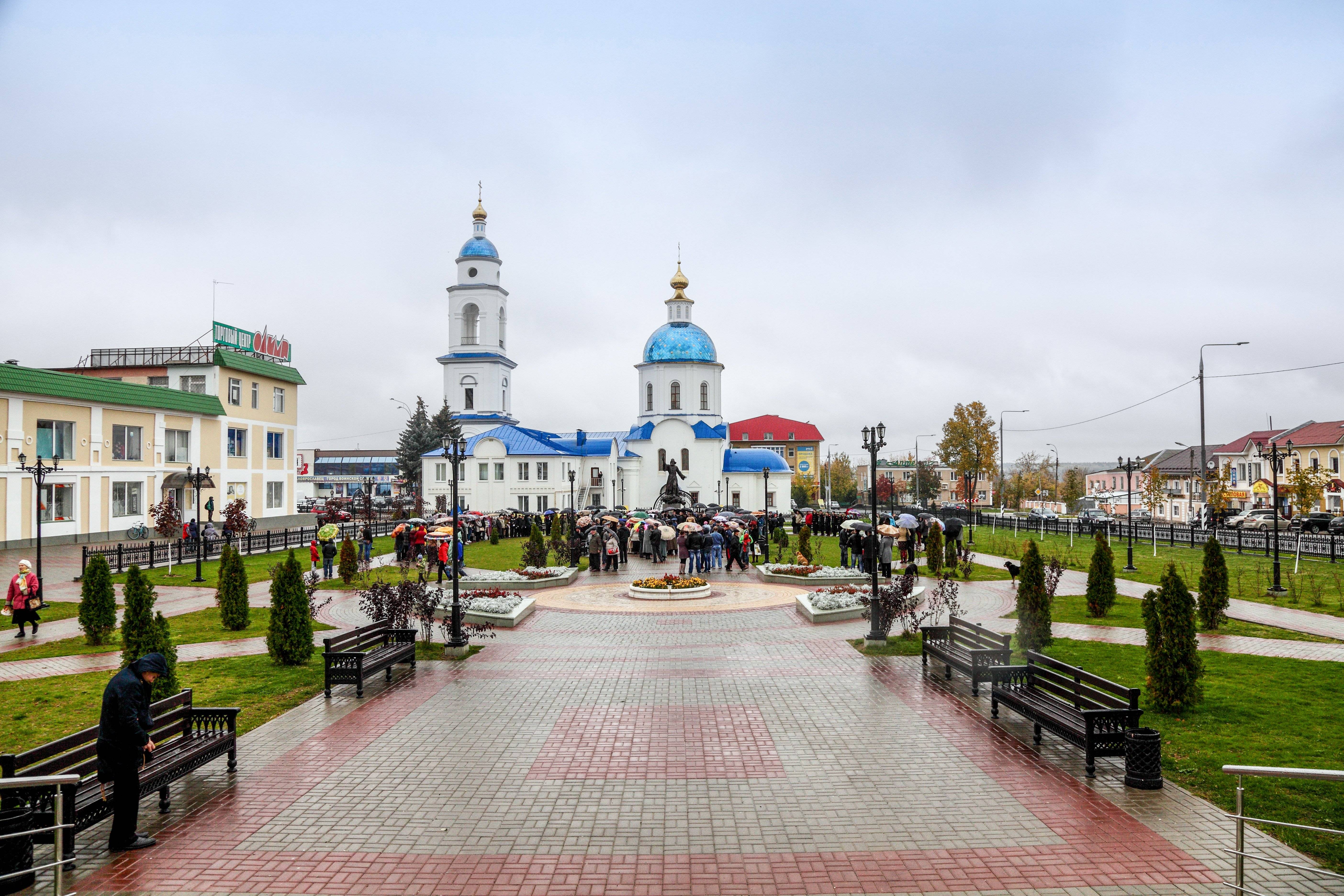 Памятник полковому священнику - Герою Отечественной войны 1812 года